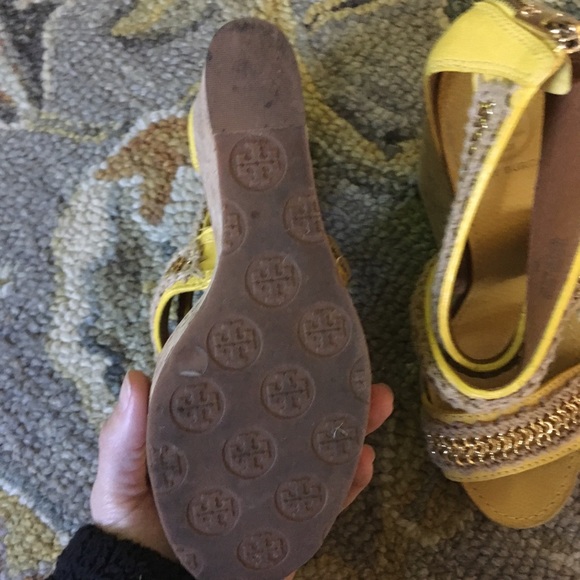 Tory Burch Platform Wedge - Picture 7 of 7